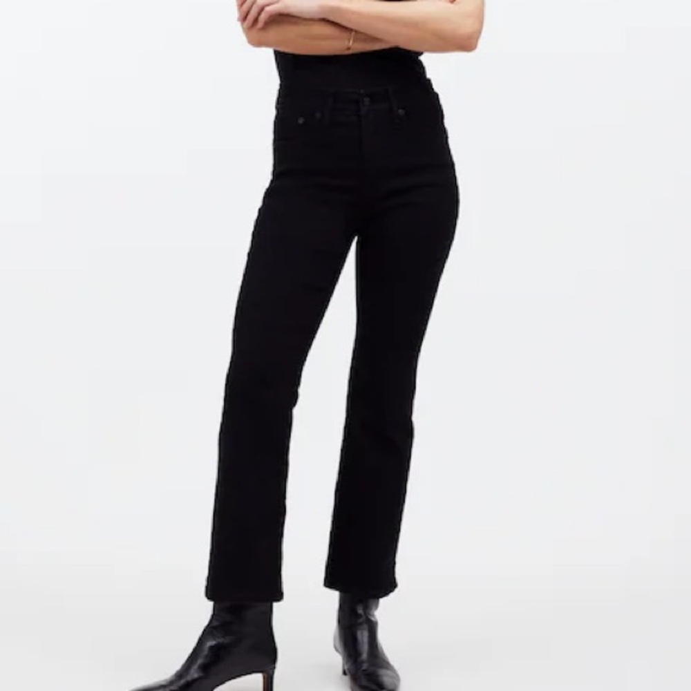 Madewell Mid-Rise Kick Out Jeans in Black Rinse Wash